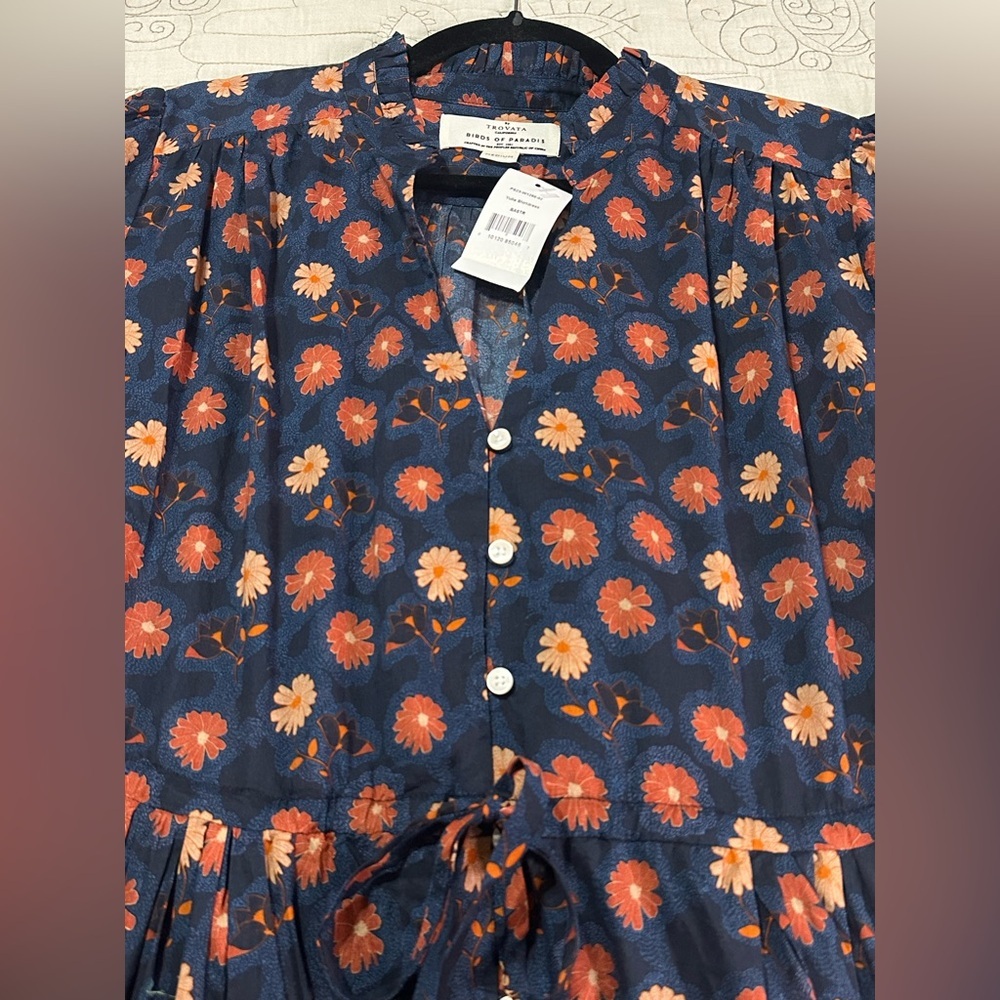 Trovata Yulia Shirt Dress Floral Blue Button Front Tiered Cotton Size M NWT - Picture 4 of 11